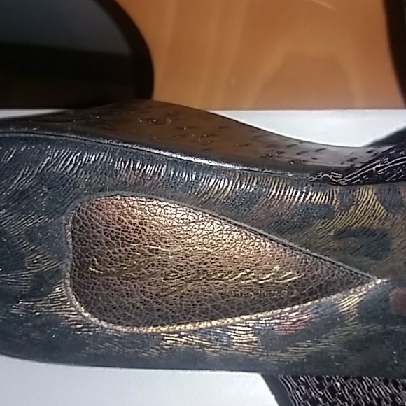 DEZARIO MADE IN USA OPEN TOED WEDGES - Picture 4 of 8